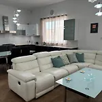 Family 1 Apartament