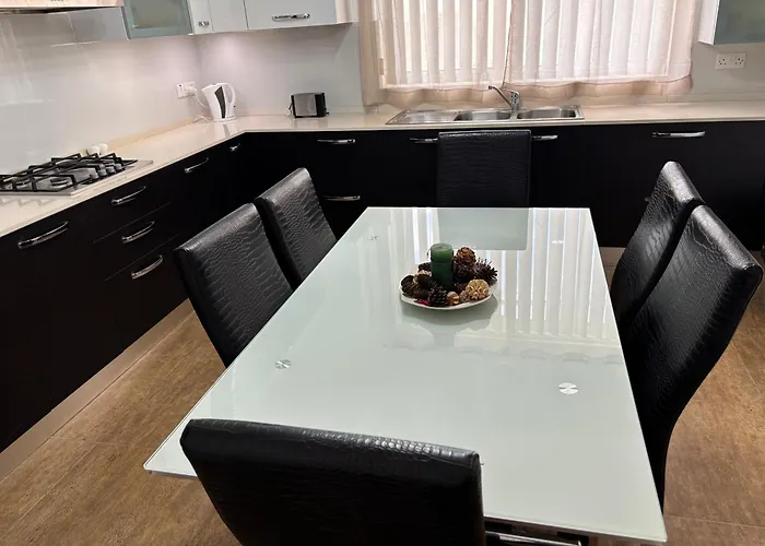 Family 1 Apartament Zurrieq